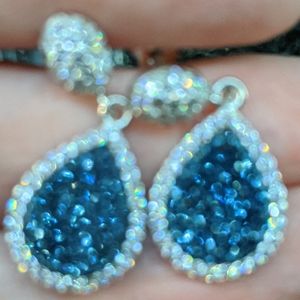 Jewelry - Beautiful Blue Druzy and Crystal Earrings Jewelry - Beautiful Blue Druzy and Crystal Earrings